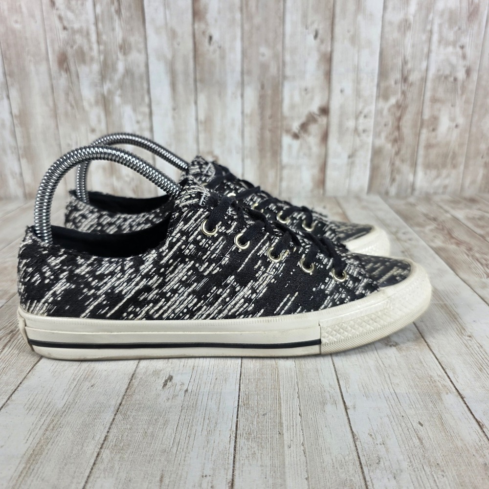 Converse All Star Low Top Sneakers‎ Black White Pattern Womens Size 7